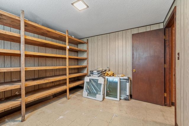 31 Atherton, Ayer, MA 01432