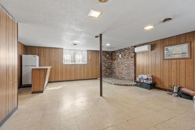 31 Atherton, Ayer, MA 01432