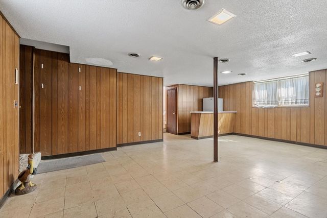 31 Atherton, Ayer, MA 01432