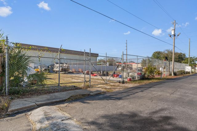 210 Pelham Road UNIT 220A, Fort Walton Beach, FL 32547