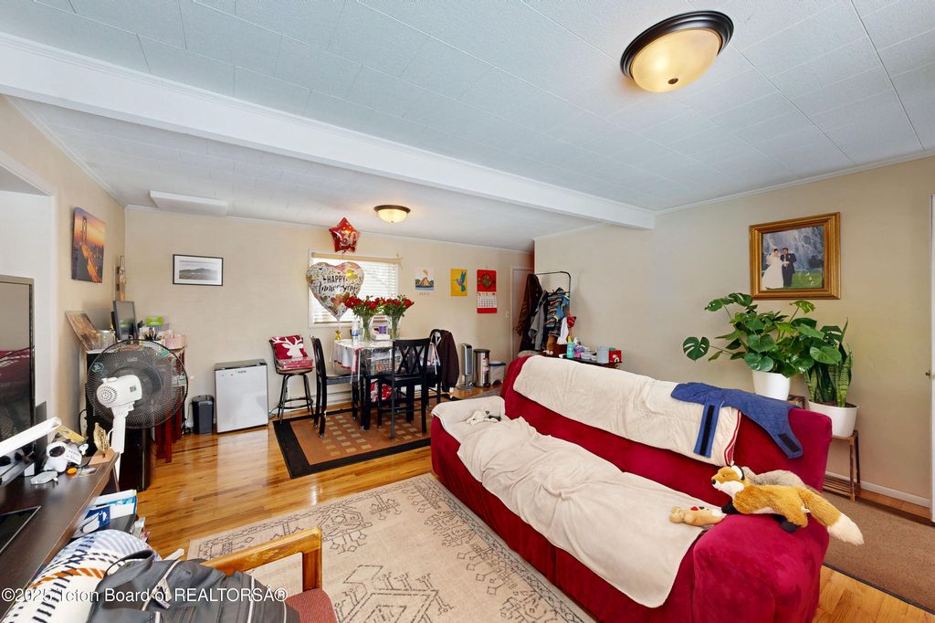 110 S WILLOW Street, Jackson, WY 83001 photo 11