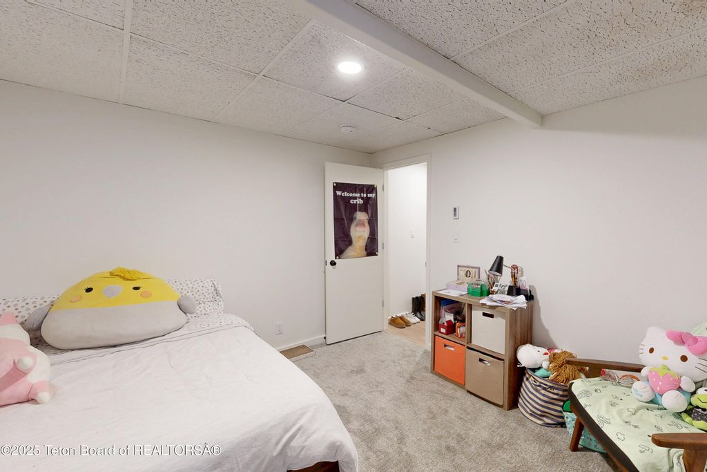 110 S WILLOW Street, Jackson, WY 83001 photo 19