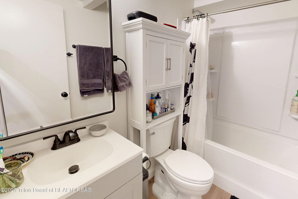 110 S WILLOW Street, Jackson, WY 83001 photo 20