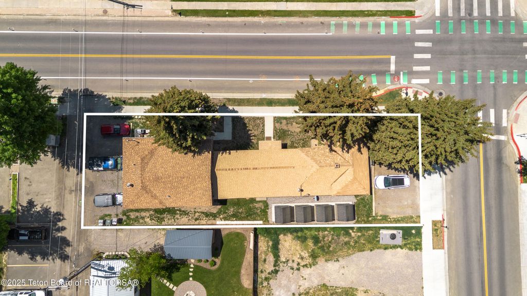 110 S WILLOW Street, Jackson, WY 83001 photo 4