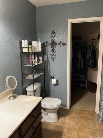 3504 PAINTED RIV, Selma, TX 78154