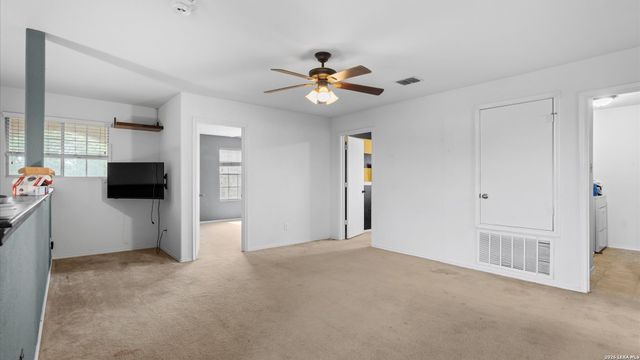 3504 PAINTED RIV, Selma, TX 78154