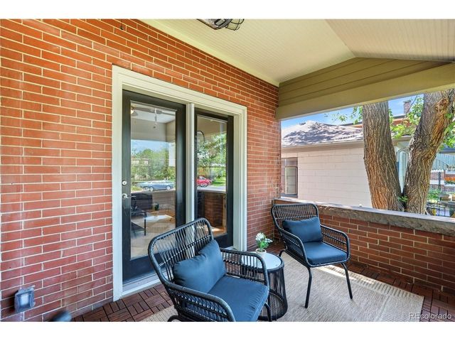 2450 N Vine St, Denver, CO 80205