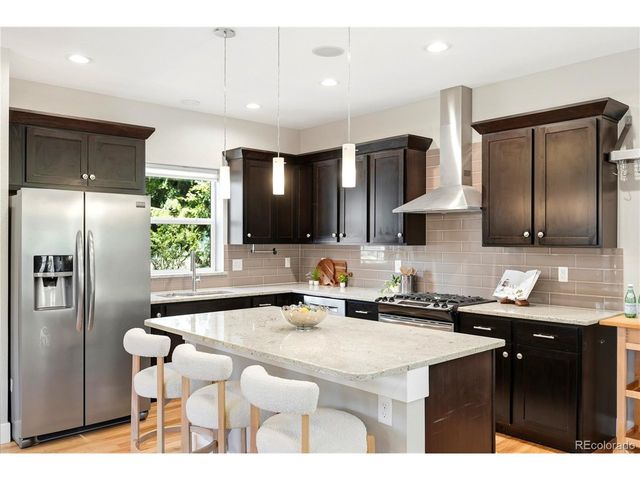 2450 N Vine St, Denver, CO 80205