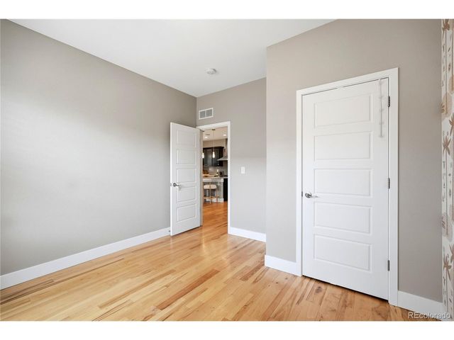 2450 N Vine St, Denver, CO 80205