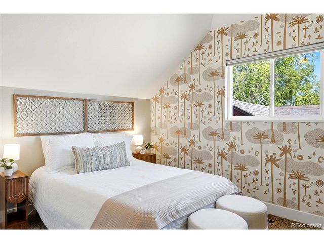 2450 N Vine St, Denver, CO 80205