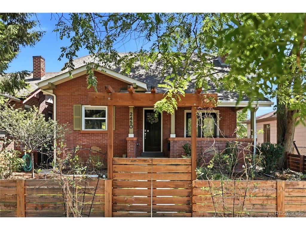 2450 N Vine St, Denver, CO 80205