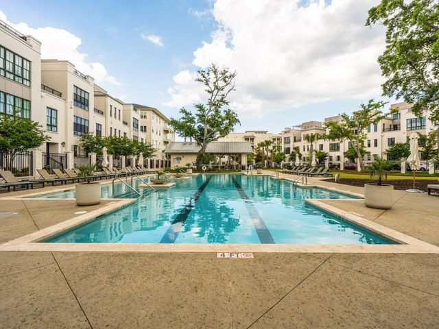 540 Helmsman Street 1222, Charleston, SC 29492