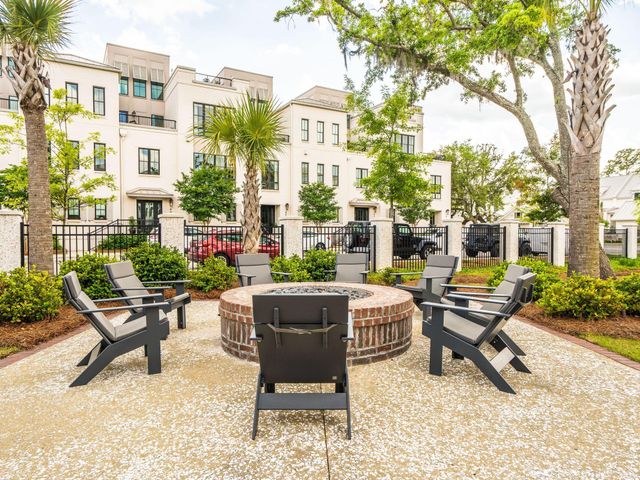 540 Helmsman Street 1222, Charleston, SC 29492