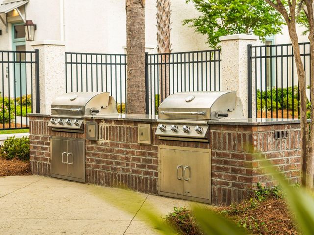 540 Helmsman Street 1222, Charleston, SC 29492