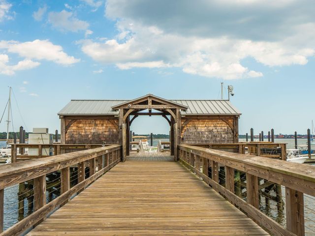 540 Helmsman Street 1222, Charleston, SC 29492