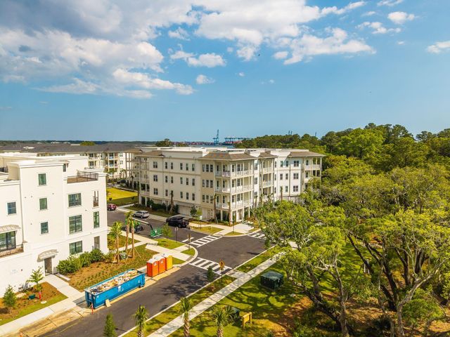 540 Helmsman Street 1222, Charleston, SC 29492