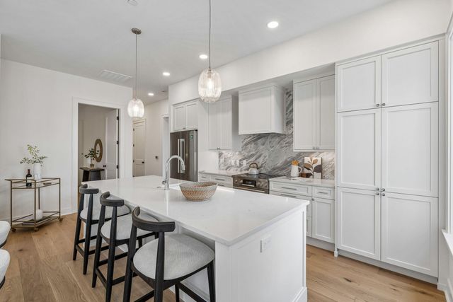 540 Helmsman Street 1222, Charleston, SC 29492