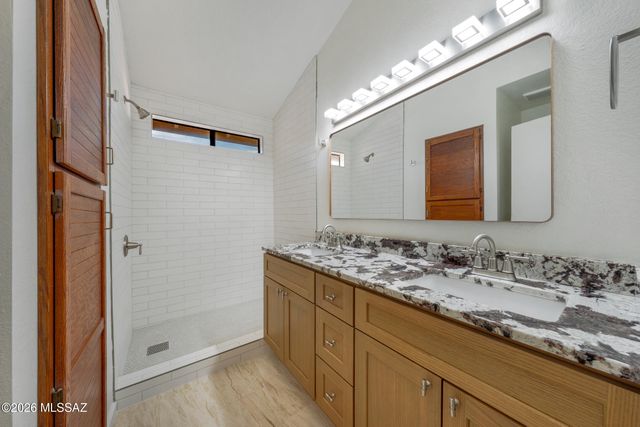 2762 W Camino Ebano, Tucson, AZ 85742
