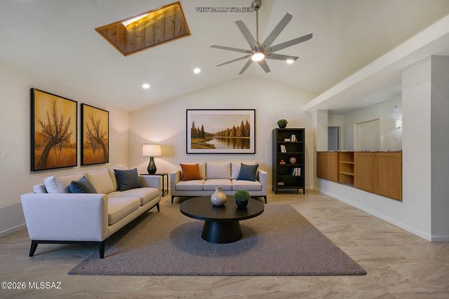 2762 W Camino Ebano, Tucson, AZ 85742