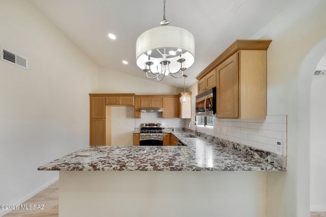 2762 W Camino Ebano, Tucson, AZ 85742