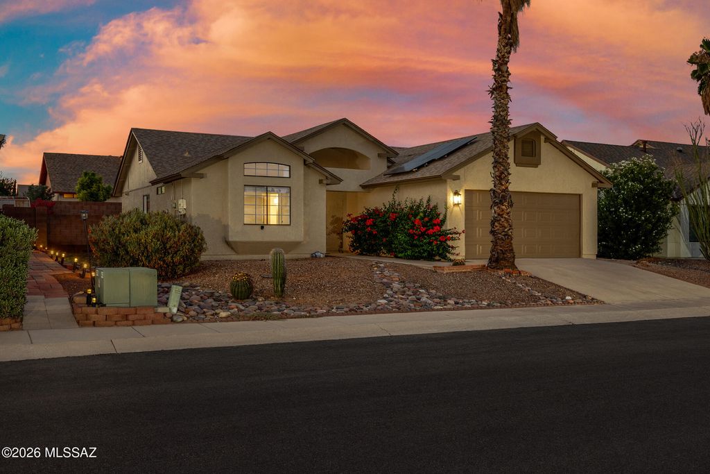 2762 W Camino Ebano, Tucson, AZ 85742