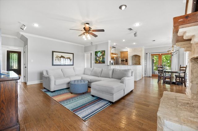 5900 Kings Creek Drive, Post Oak Bend, TX 75142