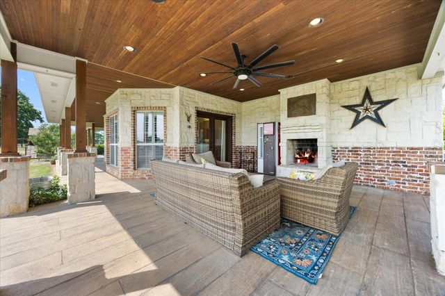 5900 Kings Creek Drive, Post Oak Bend, TX 75142