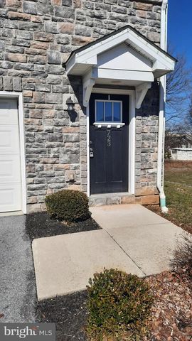723 ADMIRALS QUAY DR, Mechanicsburg, PA 17050