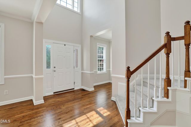 110 Drakewood Place, Cary, NC 27518