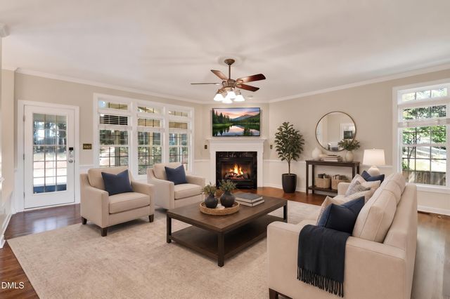 110 Drakewood Place, Cary, NC 27518
