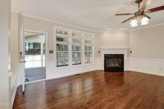 110 Drakewood Place, Cary, NC 27518