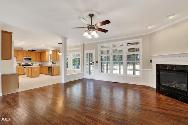 110 Drakewood Place, Cary, NC 27518