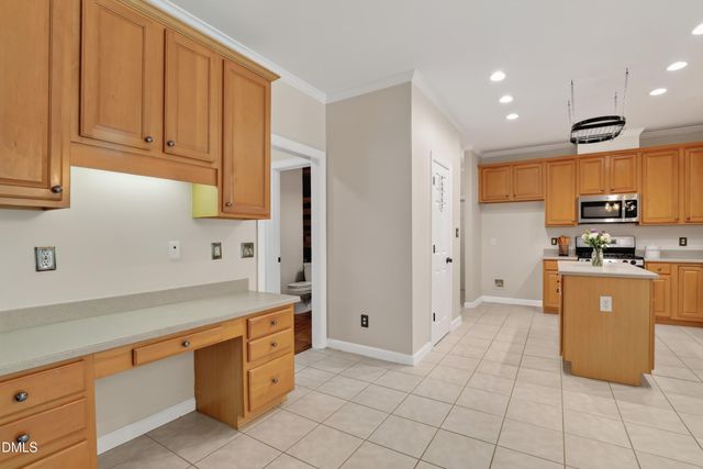 110 Drakewood Place, Cary, NC 27518