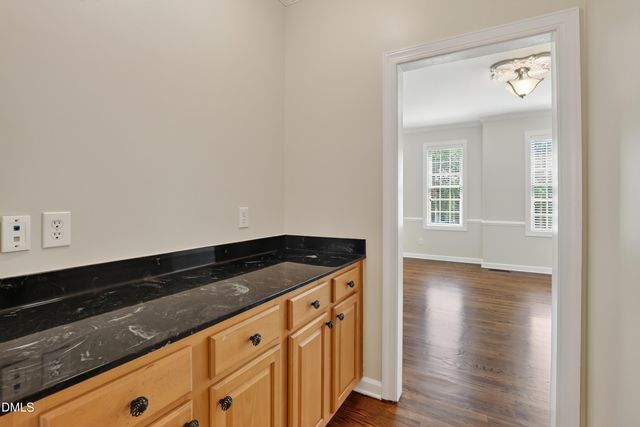 110 Drakewood Place, Cary, NC 27518