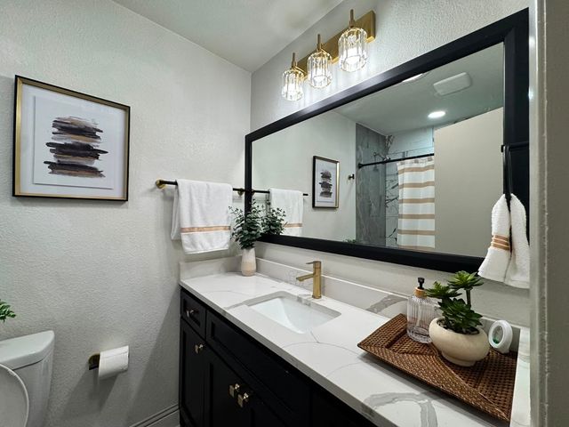 3141 Darvany Drive, Dallas, TX 75220