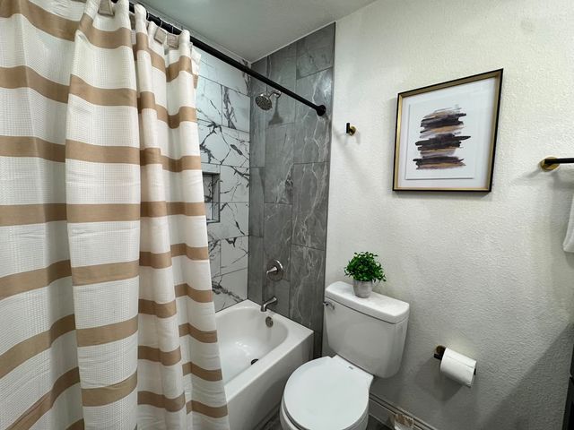 3141 Darvany Drive, Dallas, TX 75220