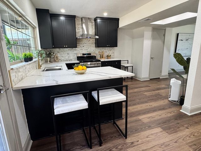 3141 Darvany Drive, Dallas, TX 75220