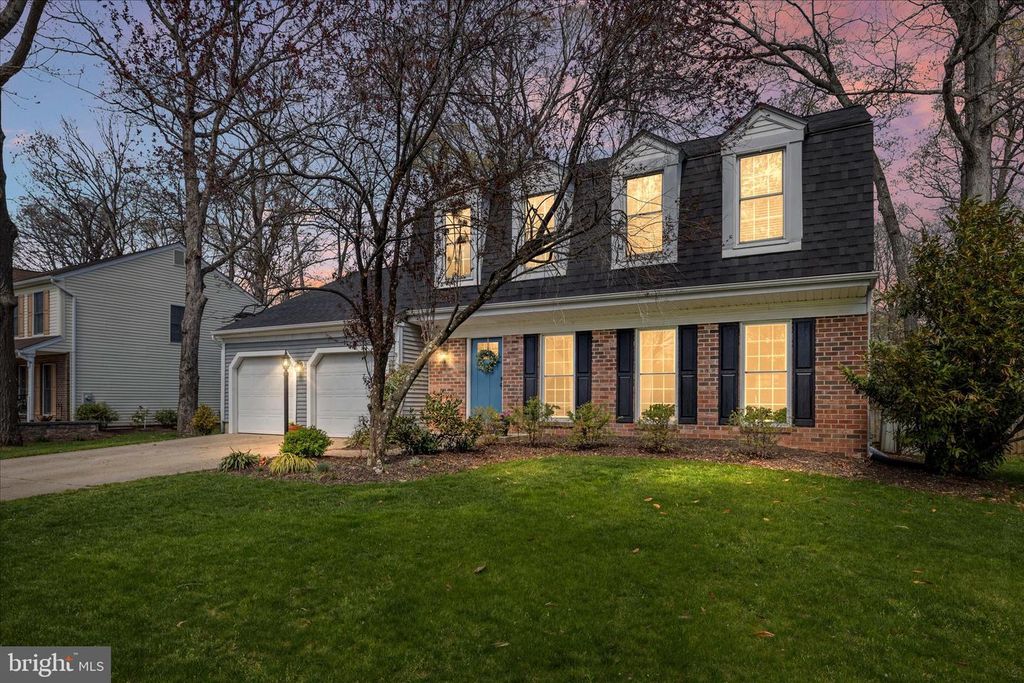 Image 2 of property listing at 788 OAK STUMP DR, Millersville, MD 21108