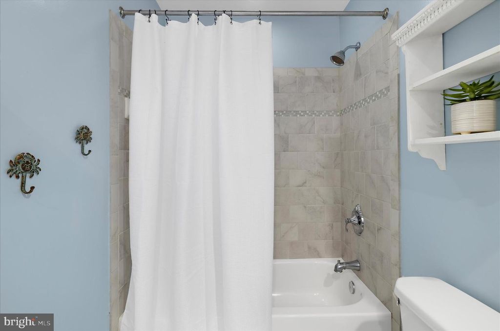 Image 37 of property listing at 788 OAK STUMP DR, Millersville, MD 21108