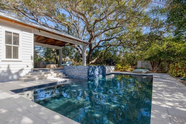 304 Ocean Forest Dr, St Augustine, FL 32080