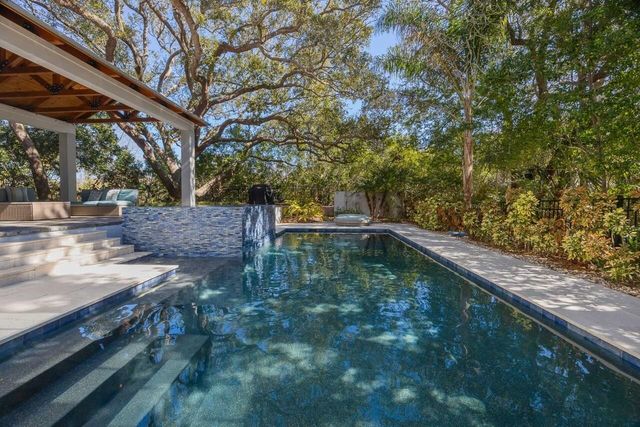 304 Ocean Forest Dr, St Augustine, FL 32080