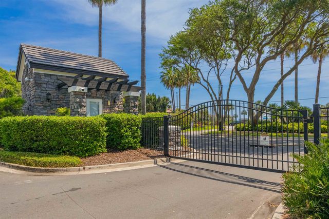304 Ocean Forest Dr, St Augustine, FL 32080