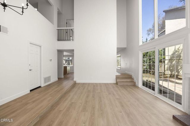 609 Cayo Grande Court, Newbury Park, CA 91320