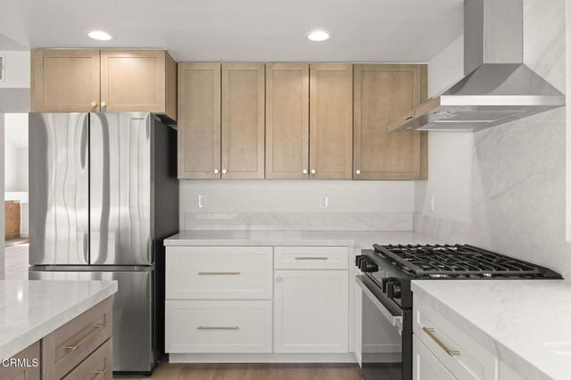 609 Cayo Grande Court, Newbury Park, CA 91320