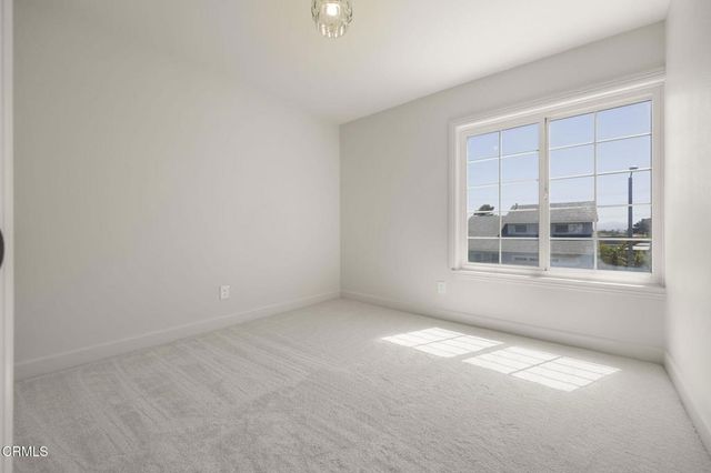 609 Cayo Grande Court, Newbury Park, CA 91320