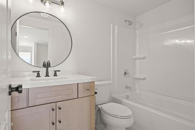 609 Cayo Grande Court, Newbury Park, CA 91320