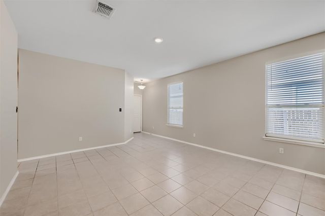 324 Harper LN, Georgetown, TX 78626