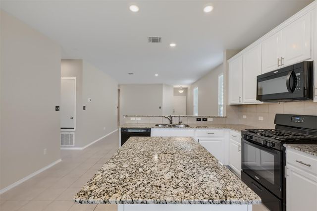 324 Harper LN, Georgetown, TX 78626