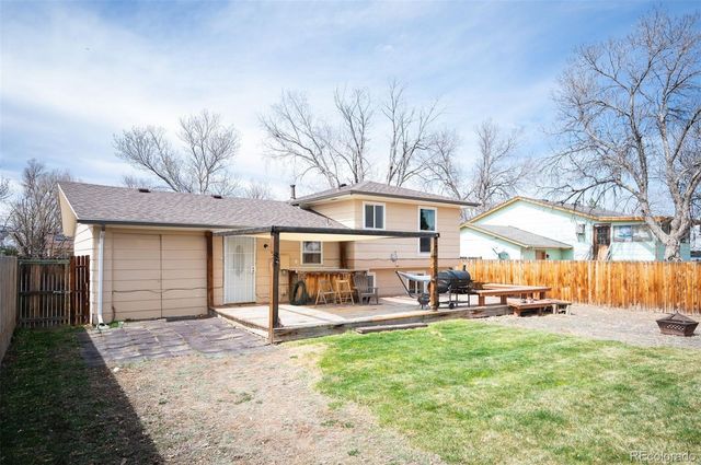 1052 Lewiston Street, Aurora, CO 80011