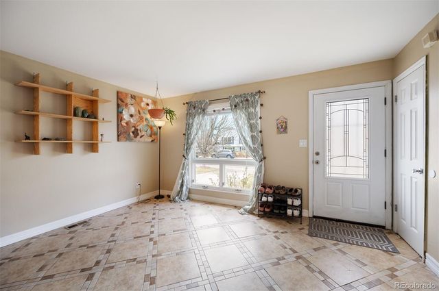 1052 Lewiston Street, Aurora, CO 80011